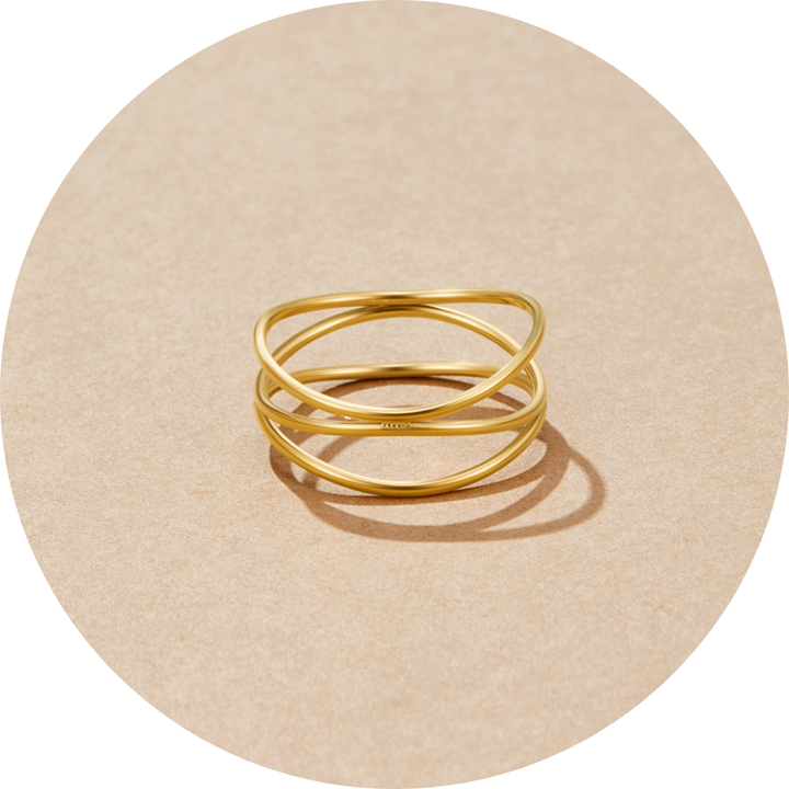 Alicia - Gold Ring
