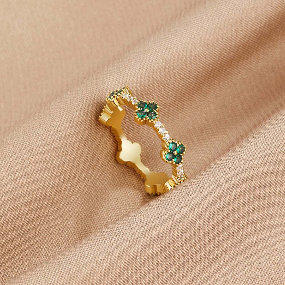 Marisol - Crystal Ring in Clover Shape