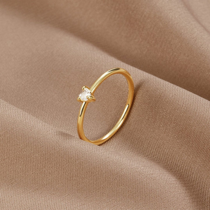 Jimena - Heart Ring in Crystal
